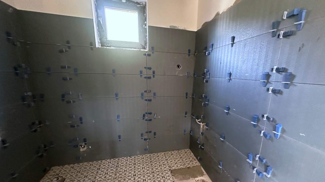 Postavljanje pločica u kupatilu