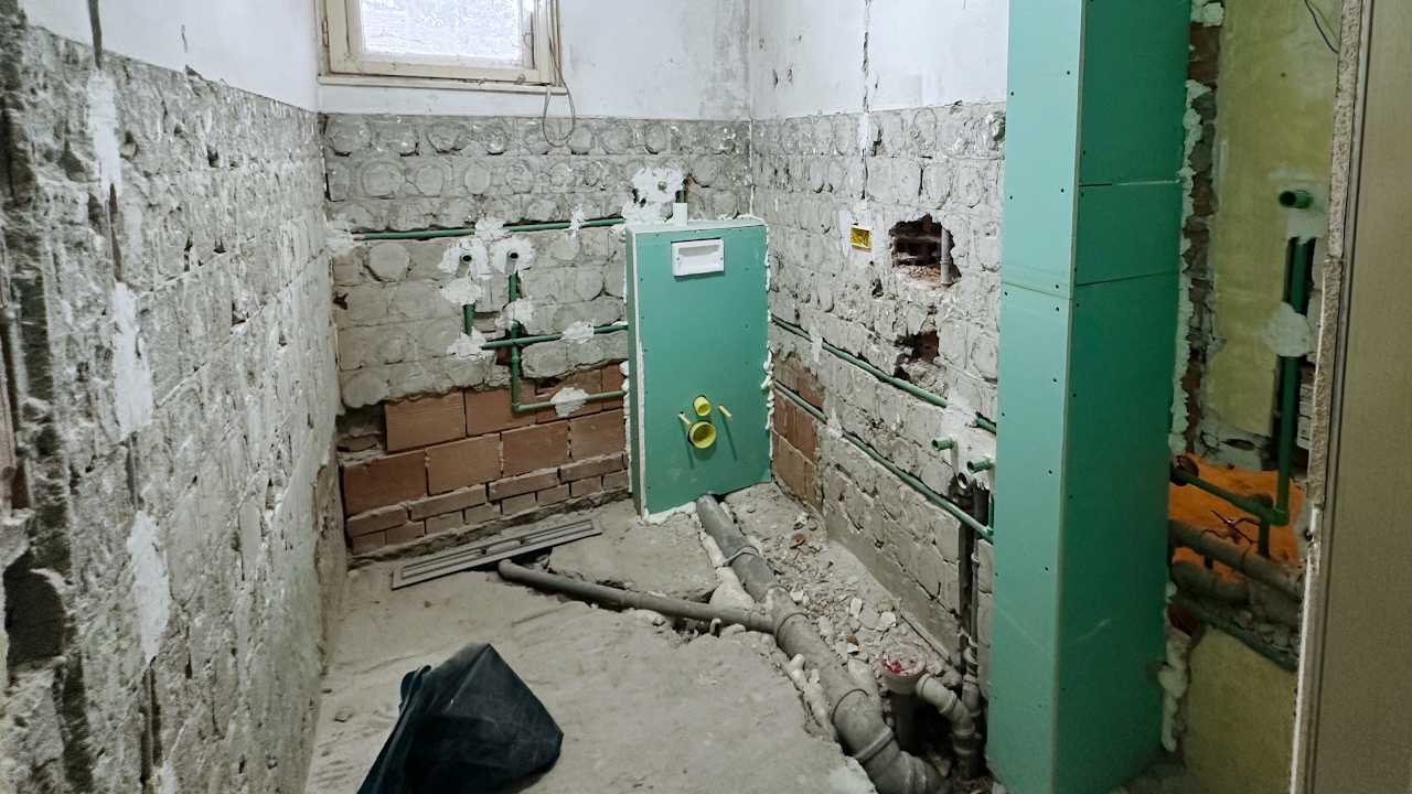 Renoviranje kupatila, priprema površine i vodovod